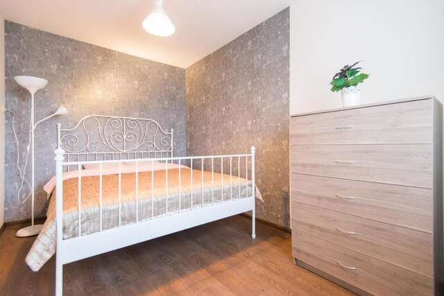 Апартаменты Apartment On Muliavina 10 Минск-5